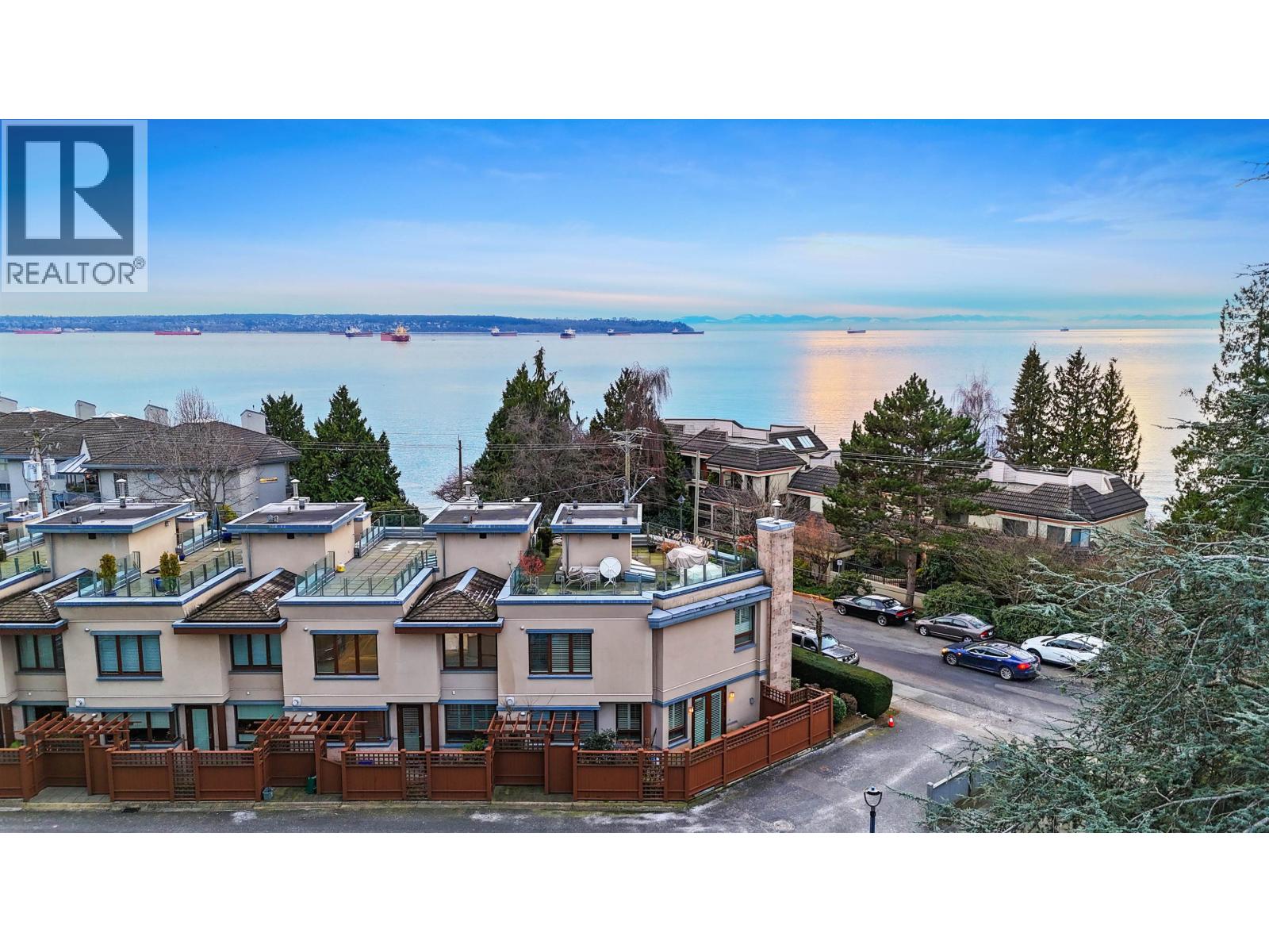 2189 ARGYLE AVENUE, West Vancouver