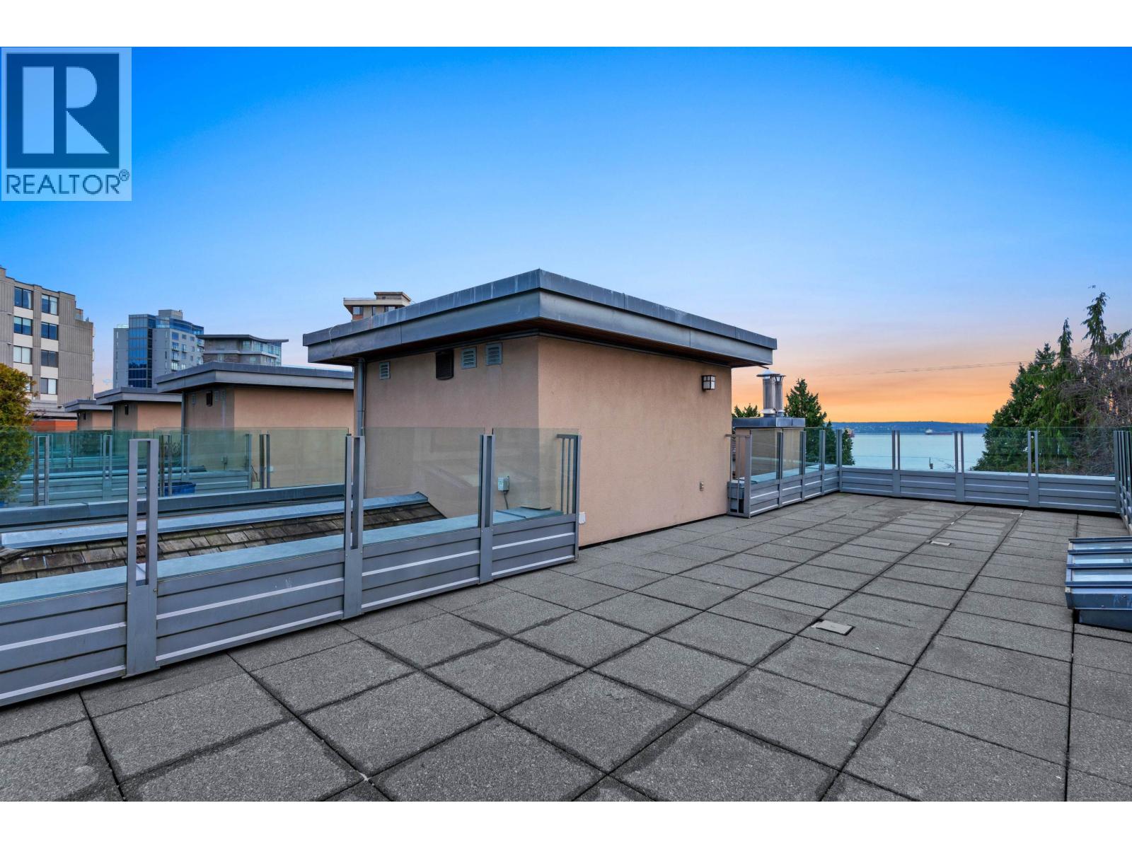 2189 ARGYLE AVENUE, West Vancouver