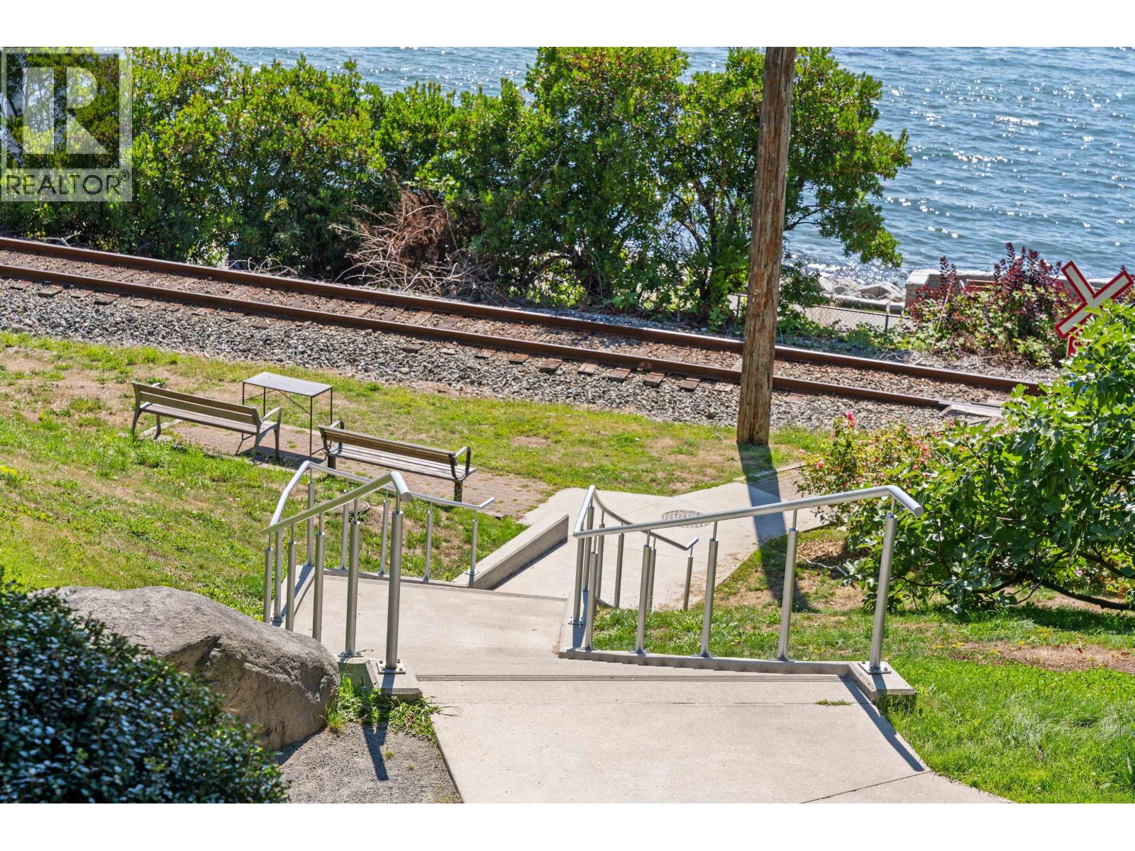 2189 ARGYLE AVENUE, West Vancouver