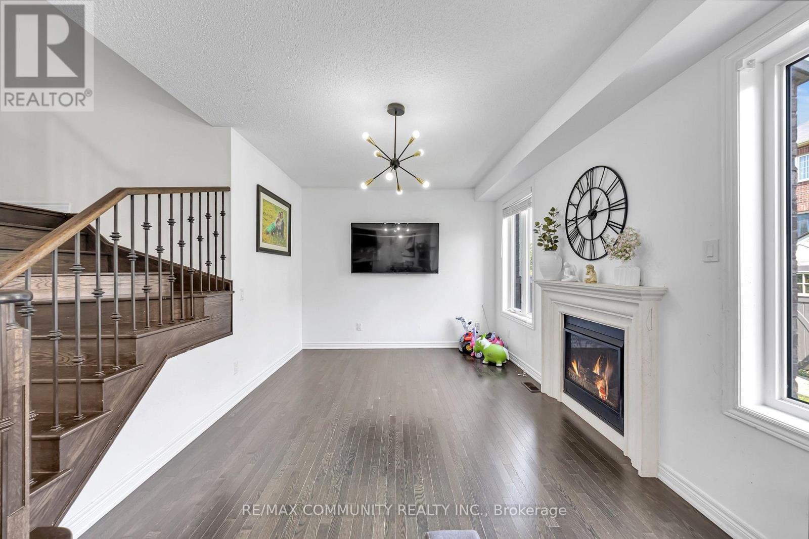 129 MINGAY AVENUE - 10