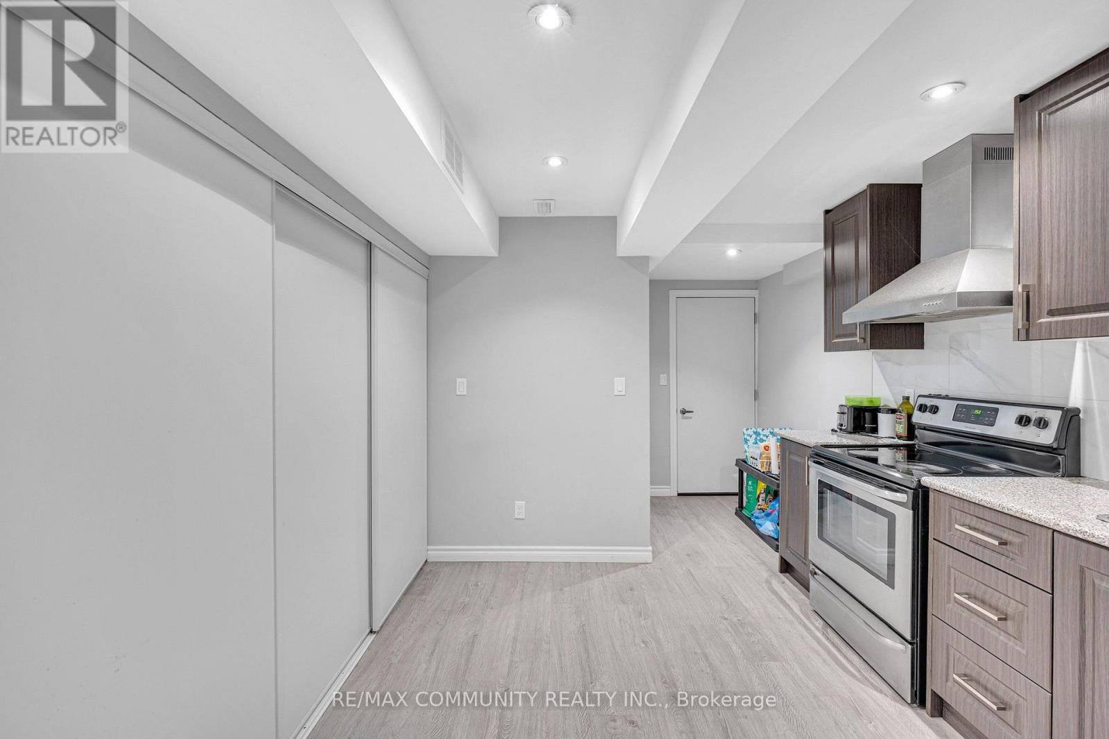 129 MINGAY AVENUE - Image 27