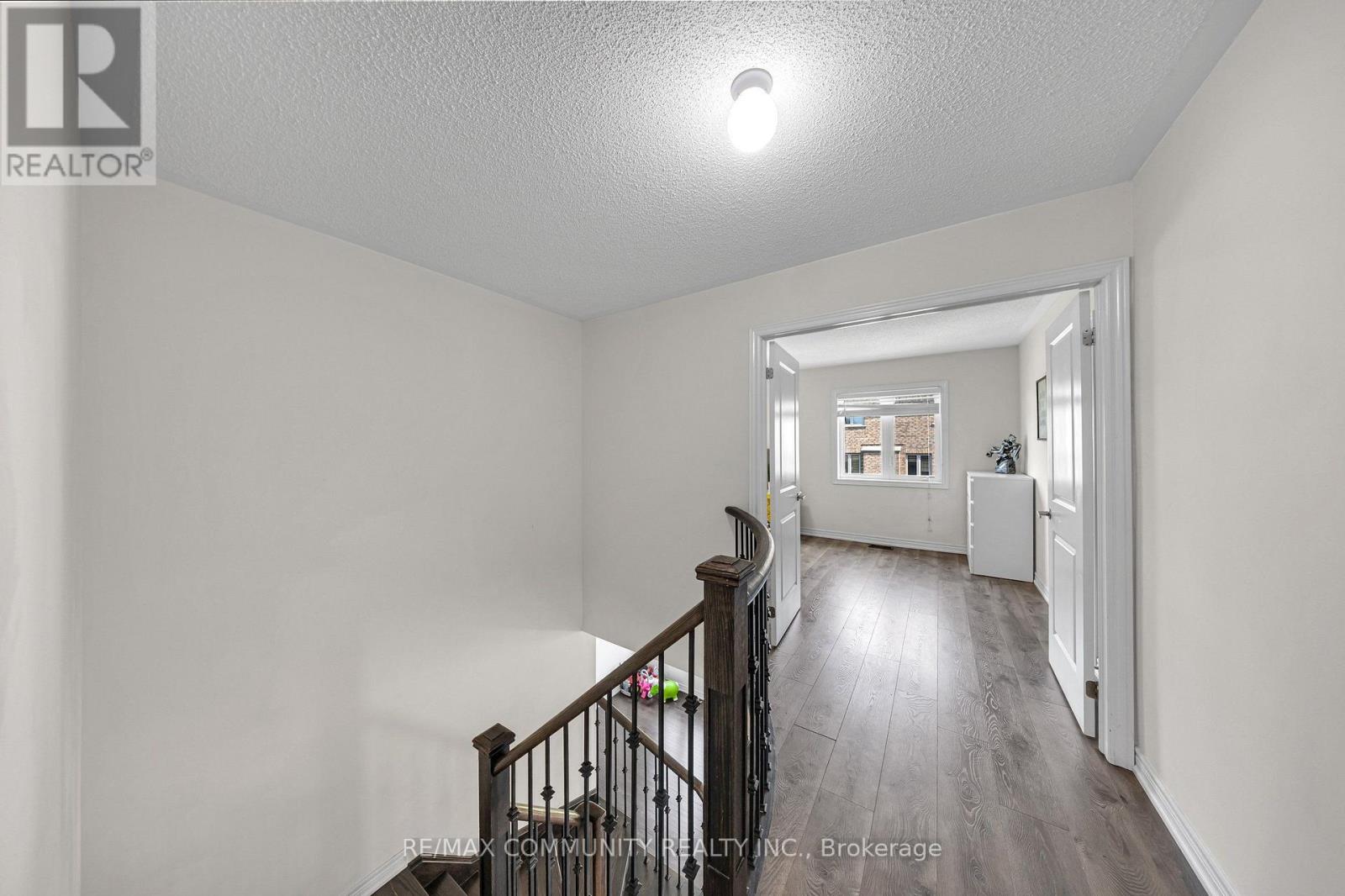 129 MINGAY AVENUE - Image 30