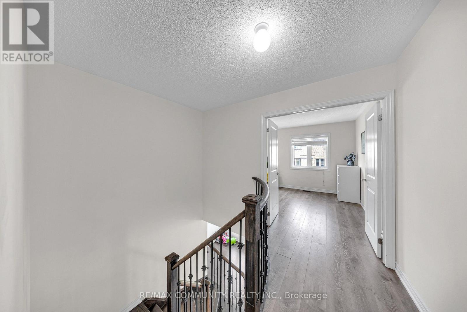 129 MINGAY AVENUE - Image 31