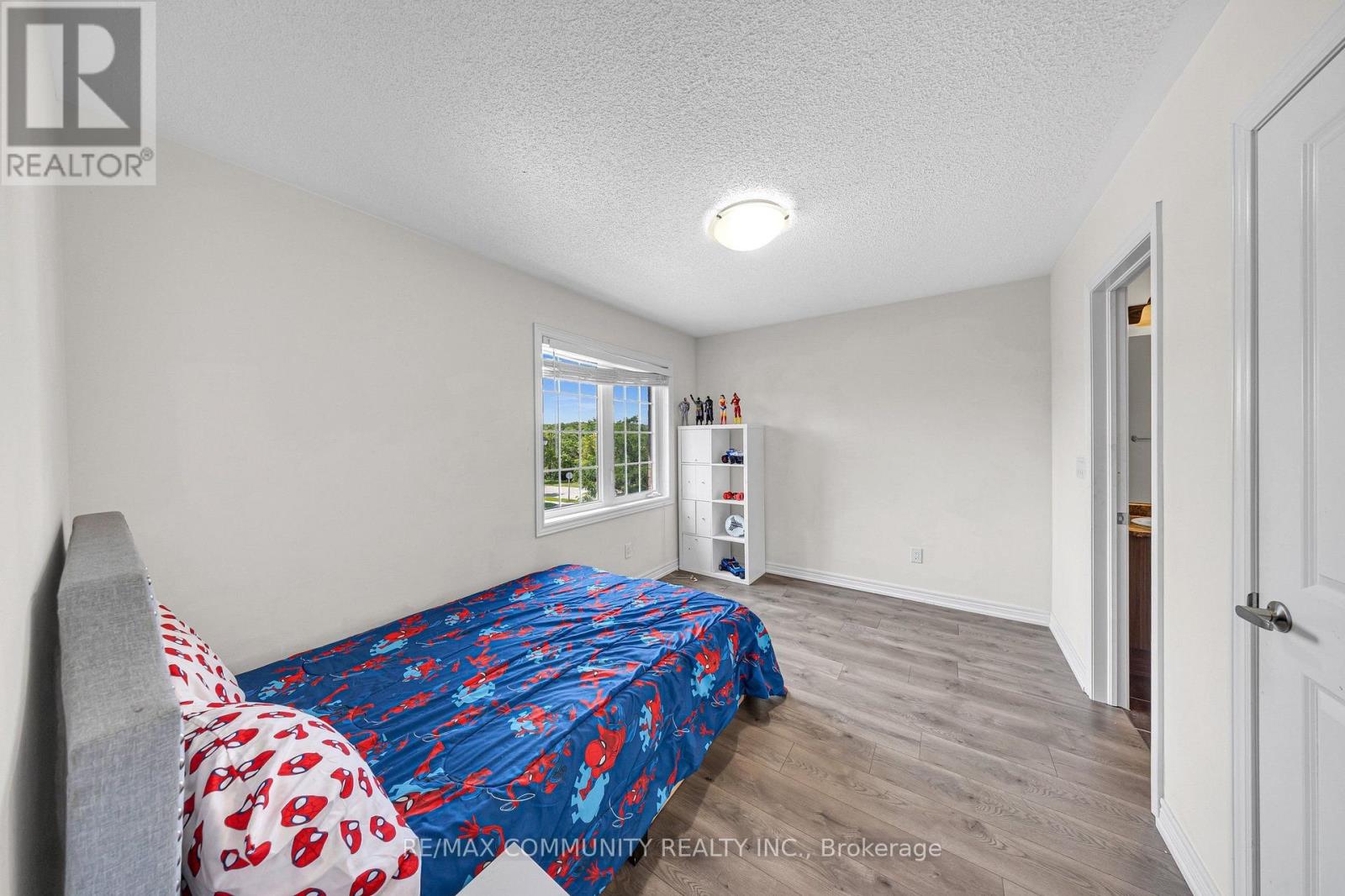 129 MINGAY AVENUE - Image 33