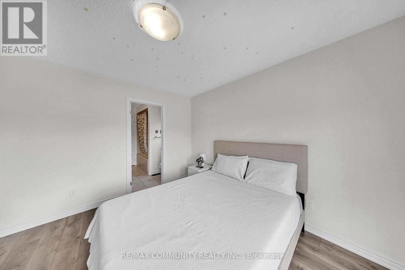 129 MINGAY AVENUE - Image 42