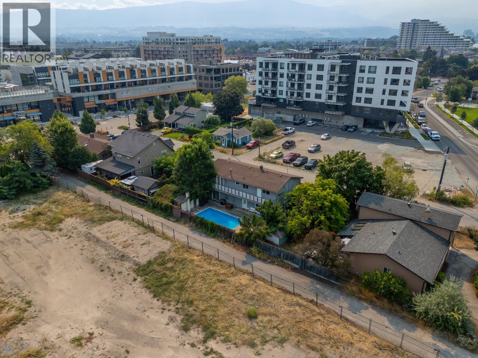 424 Newsom Avenue, Kelowna