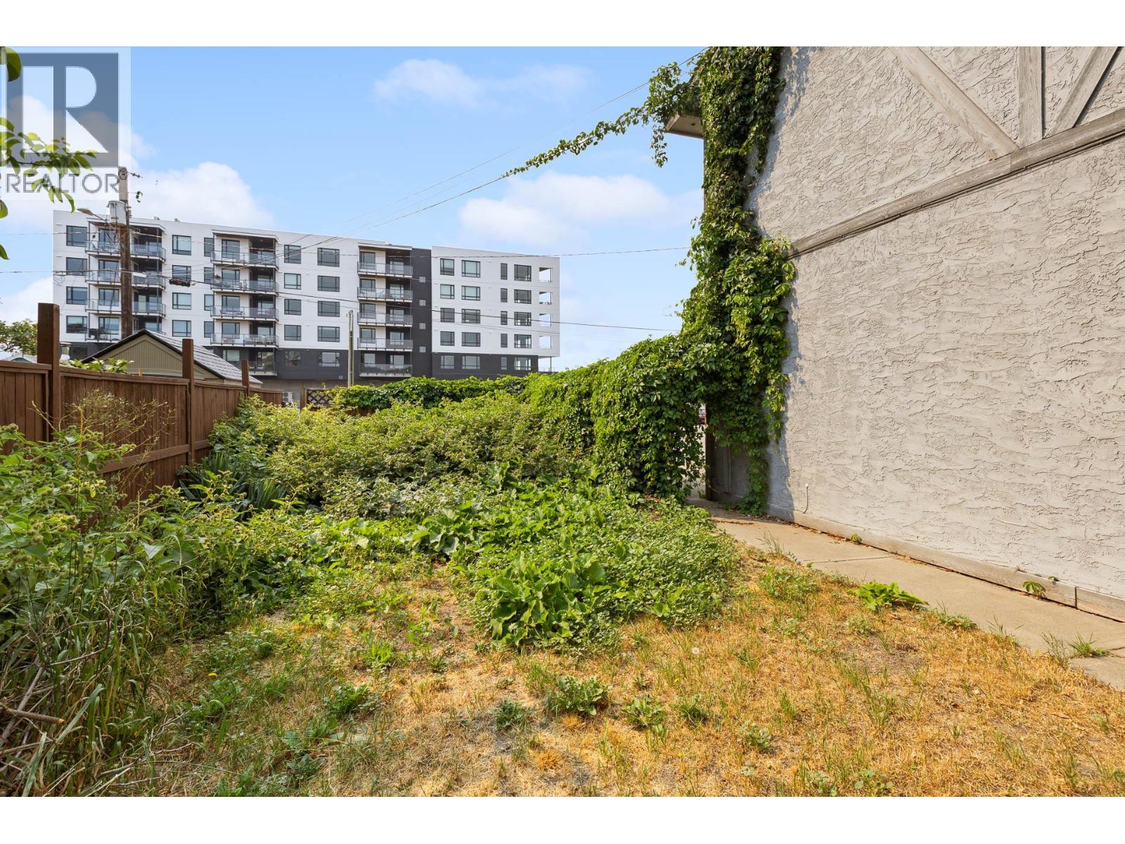 424 Newsom Avenue, Kelowna