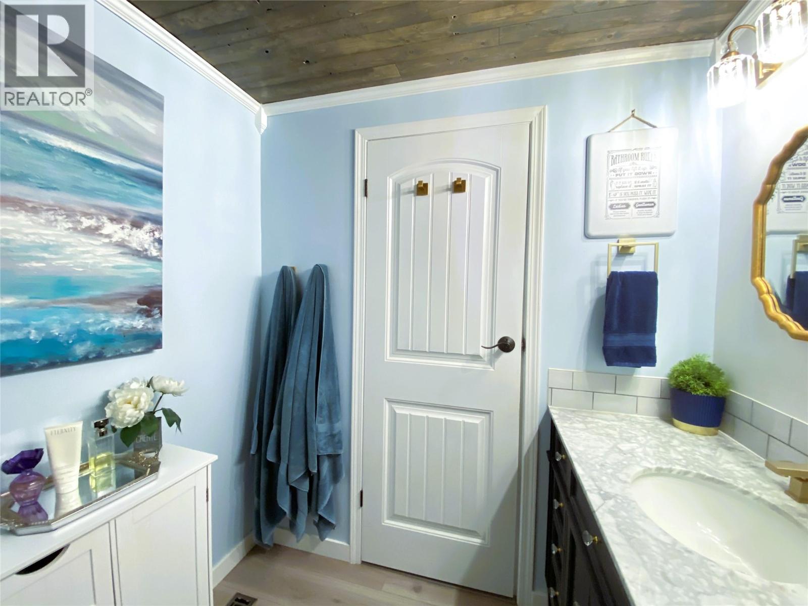 2932 Buckley Road Unit# 41, Sorrento