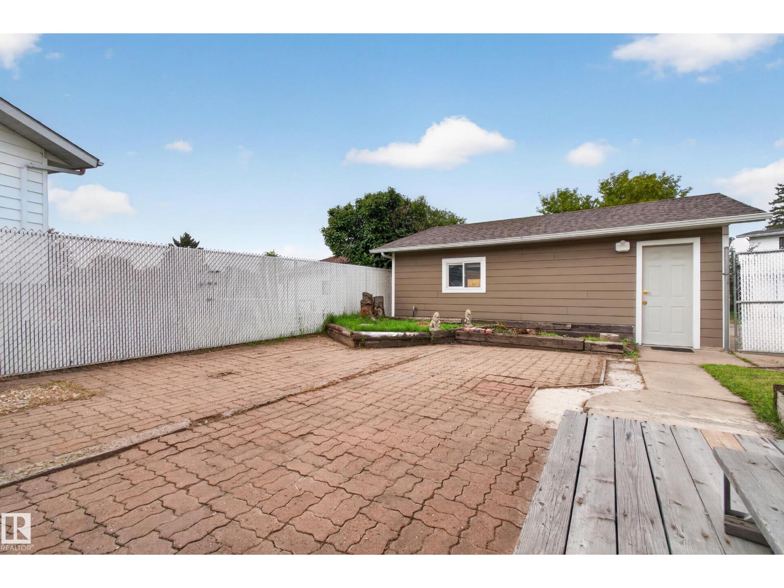 1139 LAKEWOOD RD N NW - Photo 40
