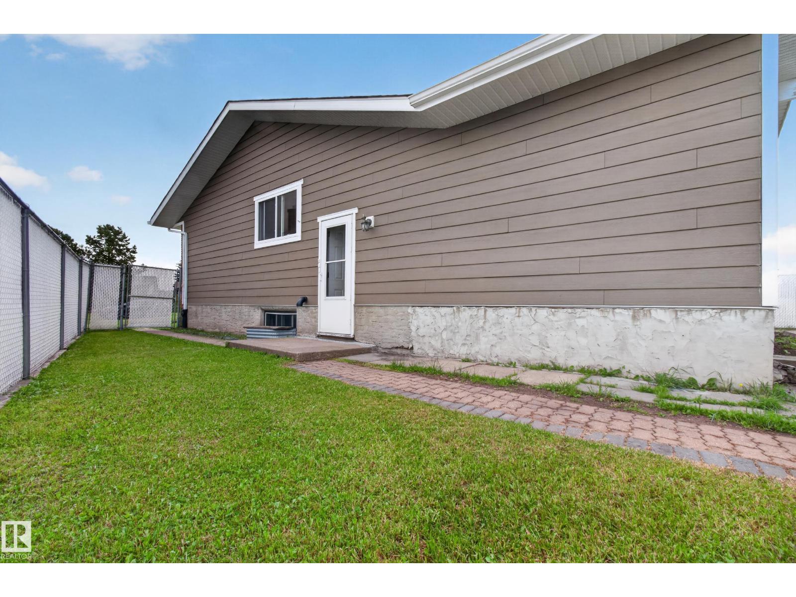 1139 LAKEWOOD RD N NW - Photo 44
