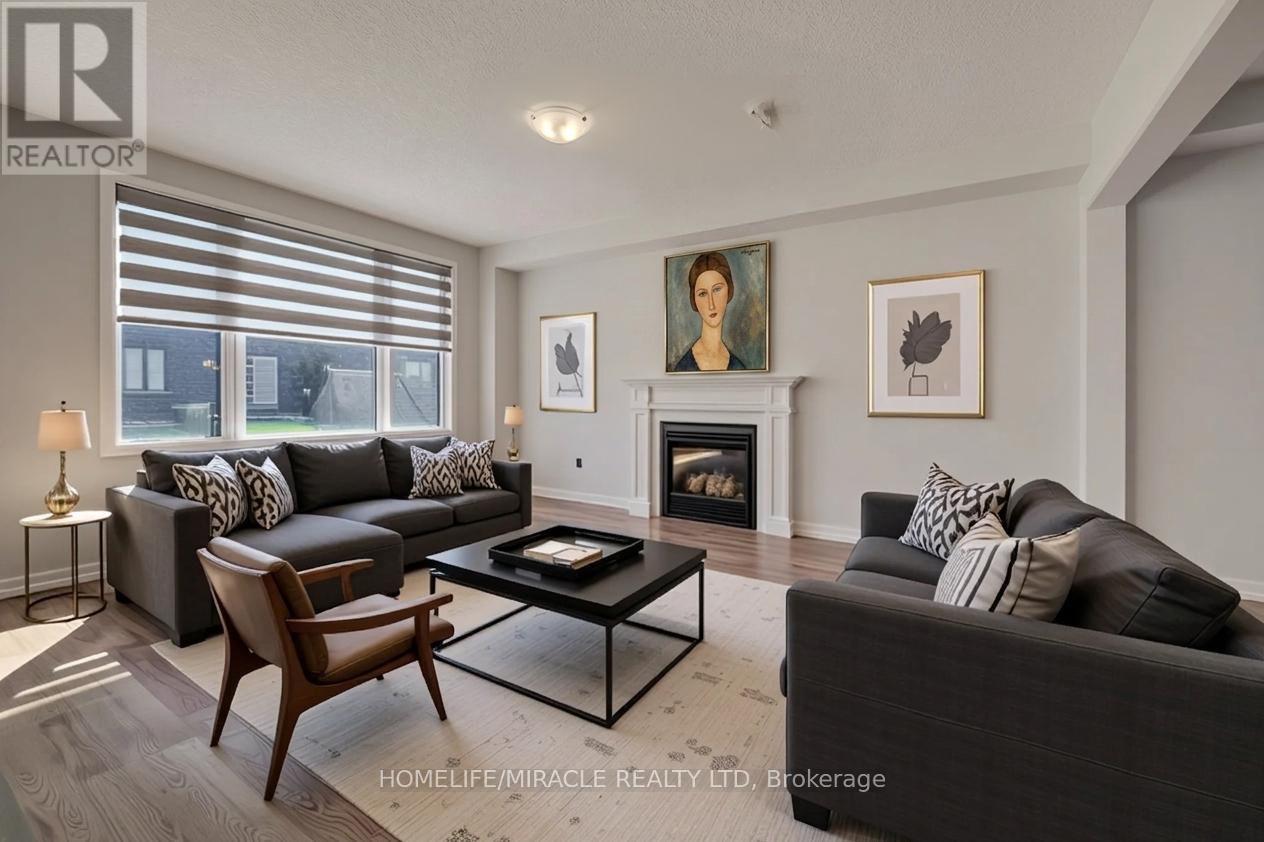 76 MACKAY DRIVE - 12