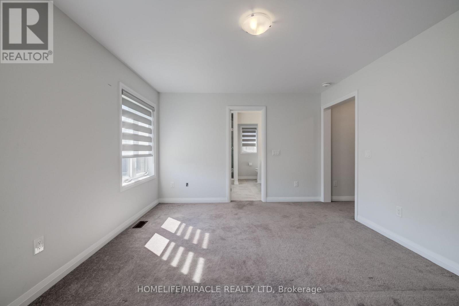 76 MACKAY DRIVE - 37