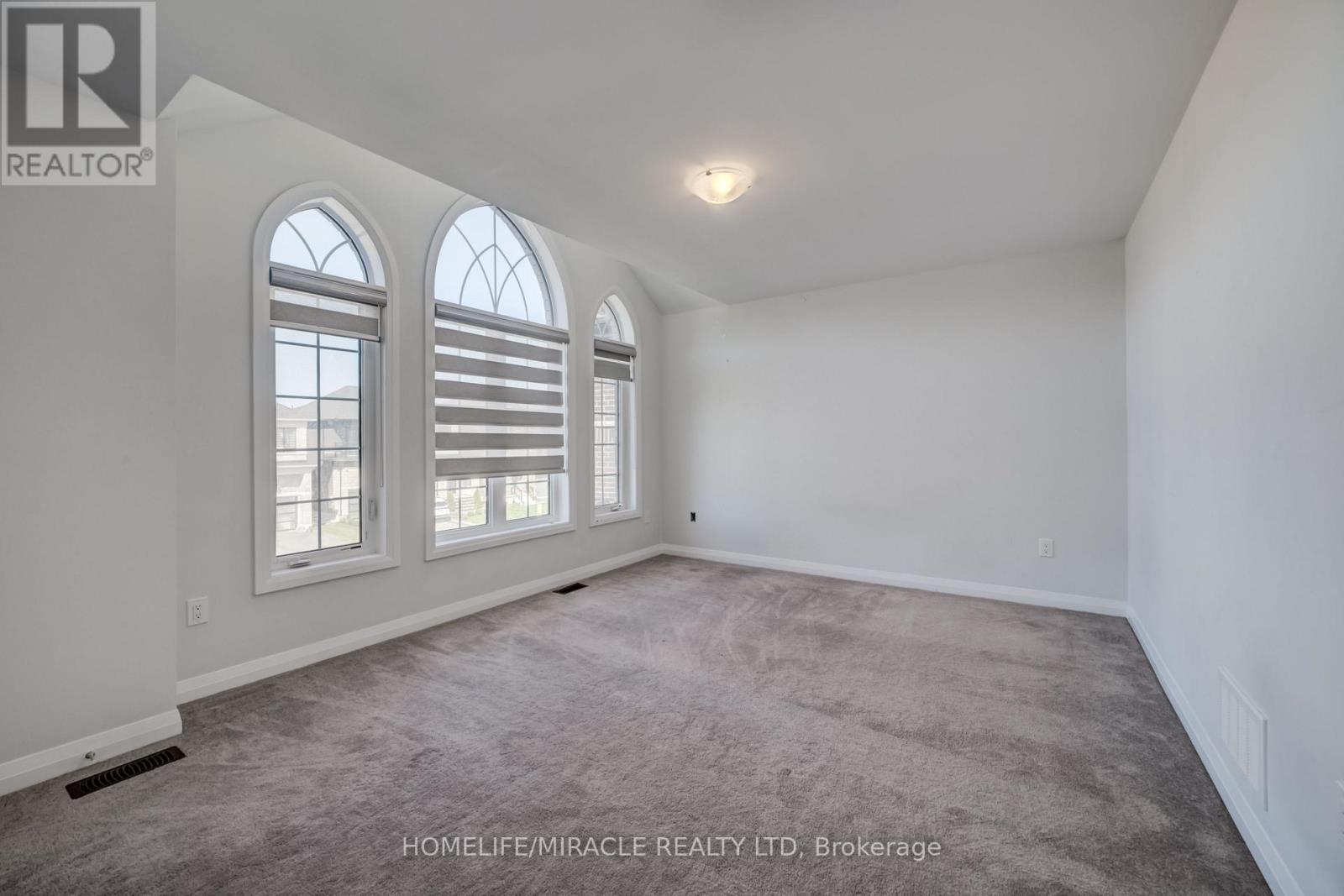 76 MACKAY DRIVE - Image 28