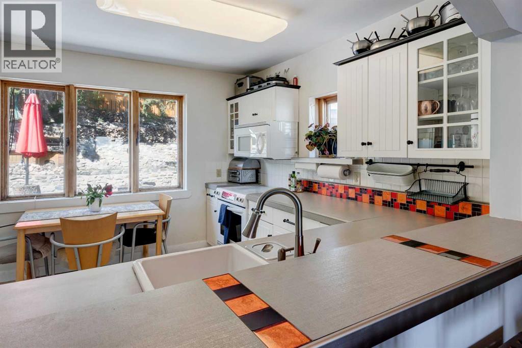4007 Centre A Street NE - 10