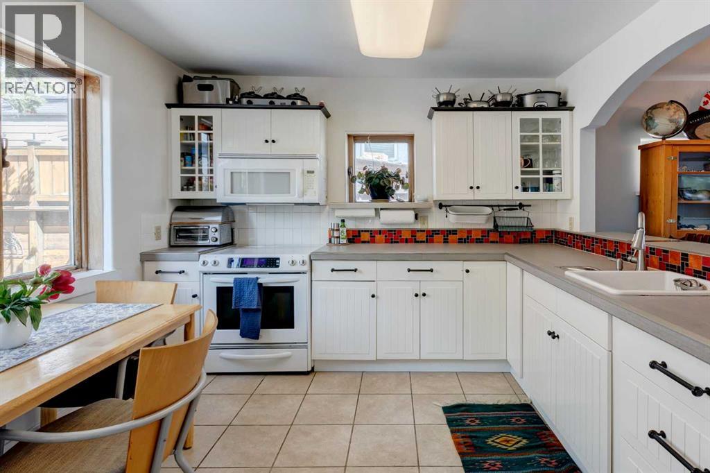 4007 Centre A Street NE - 12