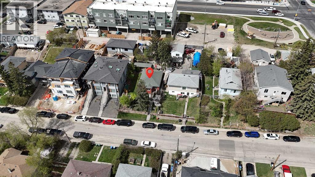 4007 Centre A Street Northeast - Photo 5