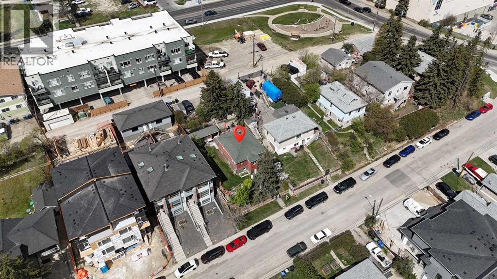 4007 Centre A Street Northeast - Photo 32