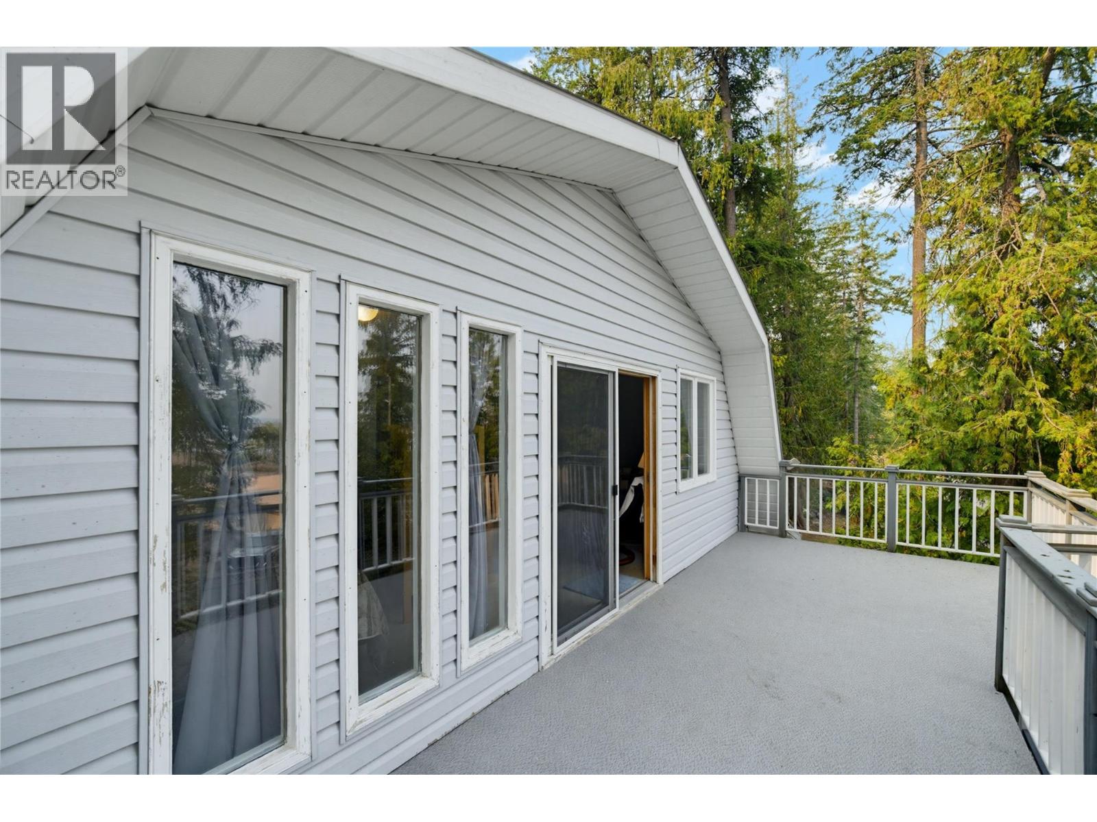 1810 Archibald Road - 24