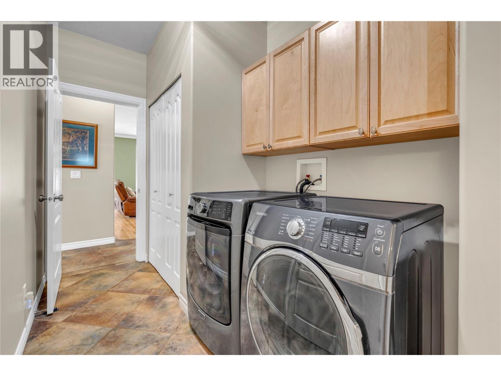 1084 Seven Mile Road - Image 38