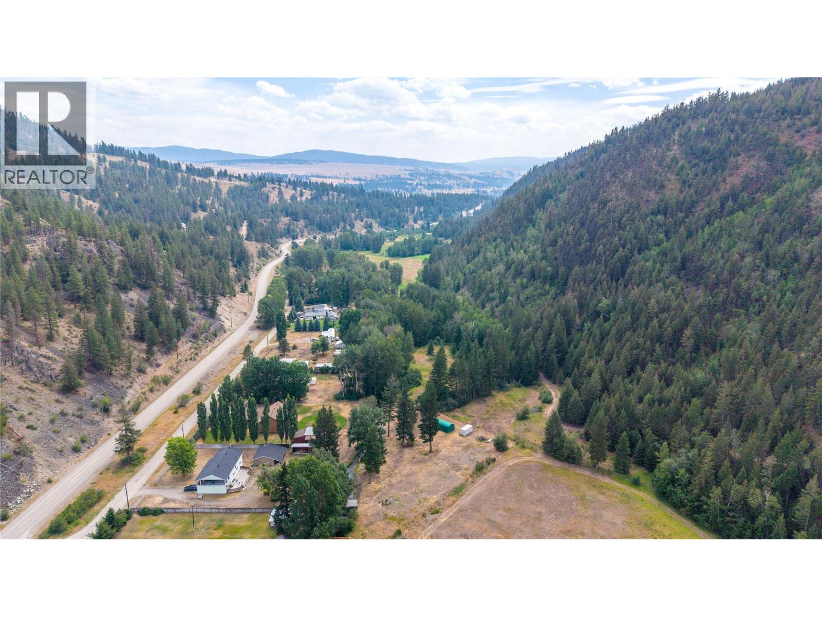 1084 Seven Mile Road - Image 61