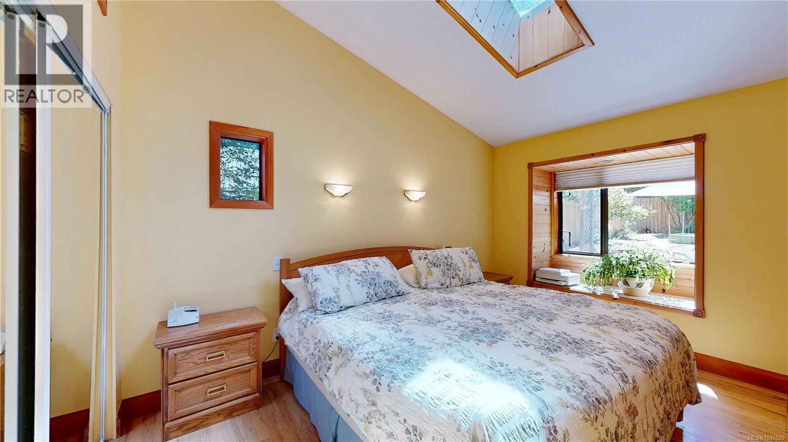 10 Malaspina Dr - 16