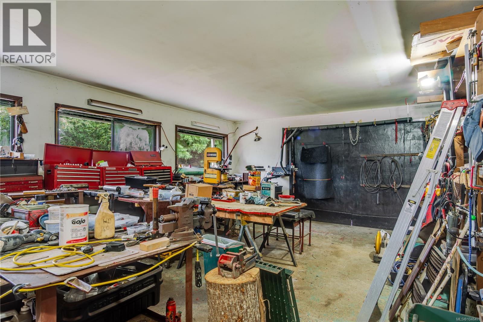 1191 Eber Rd - Image 29