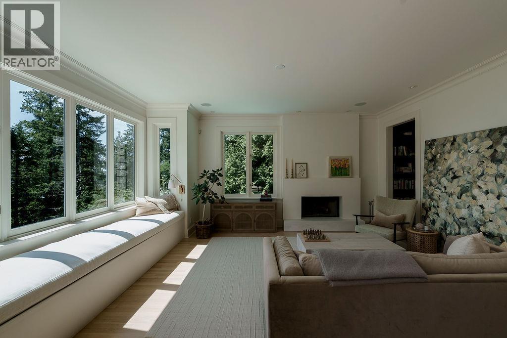 6180 CANDIA PLACE, West Vancouver