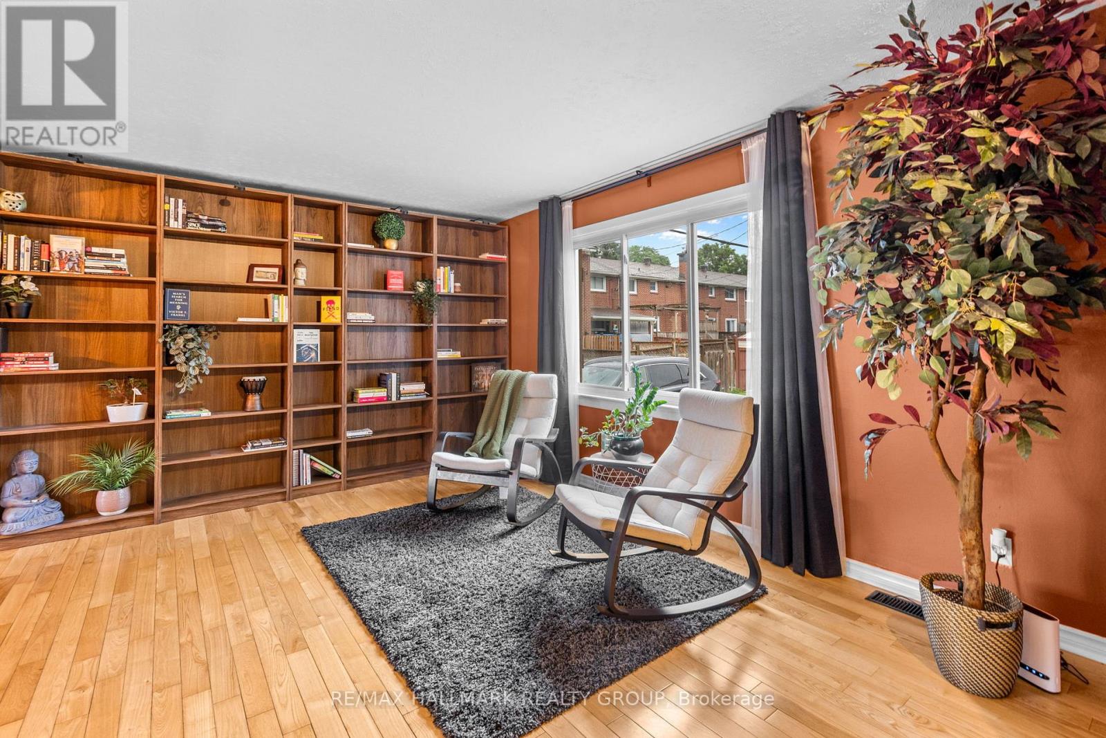 3 Bed, 2 Bath House for Sale in Ottawa – 779 BORTHWICK AVENUE, Ottawa – MLS# X13669206 - Image 8