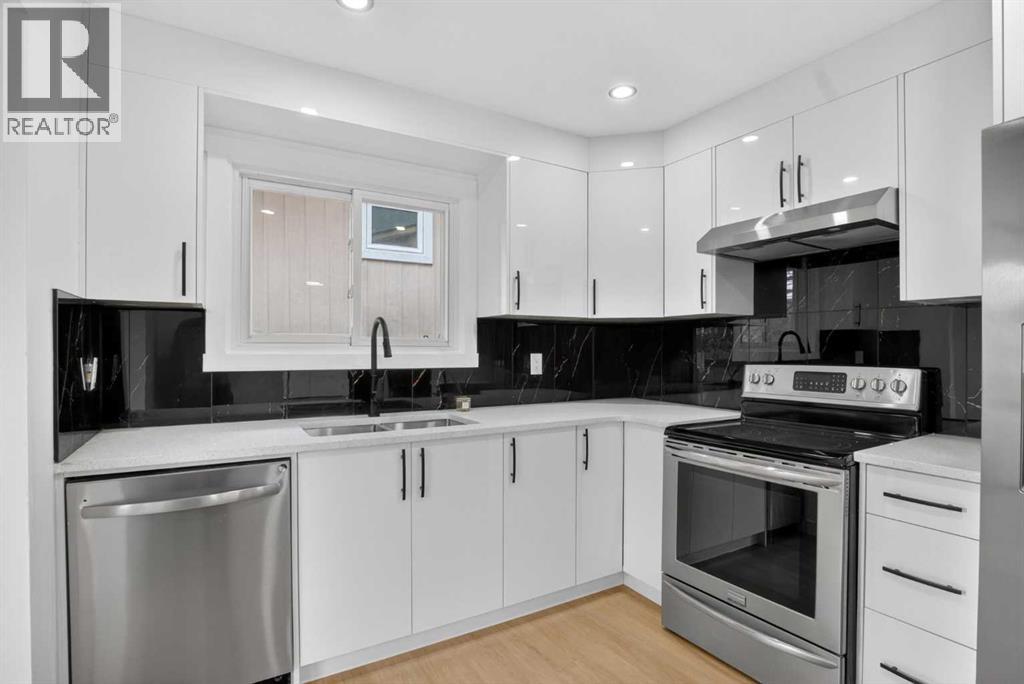304 Beddington Circle Northeast - Photo 43