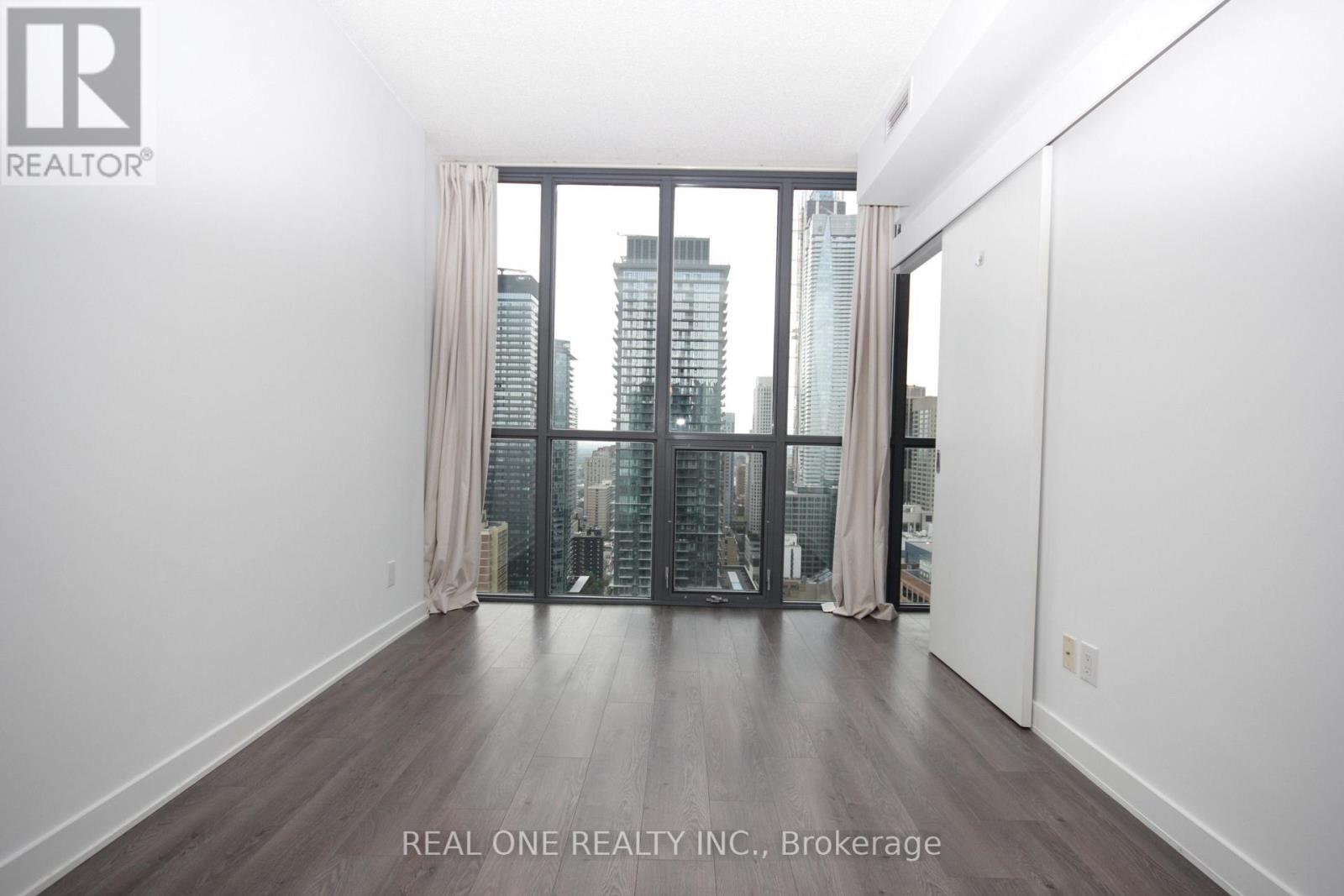#3505 110 CHARLES STREET E - 13
