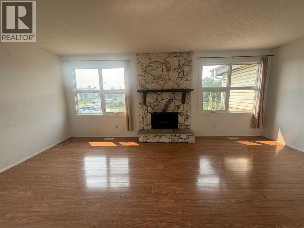 22 Whitman Close Northeast - Photo 10