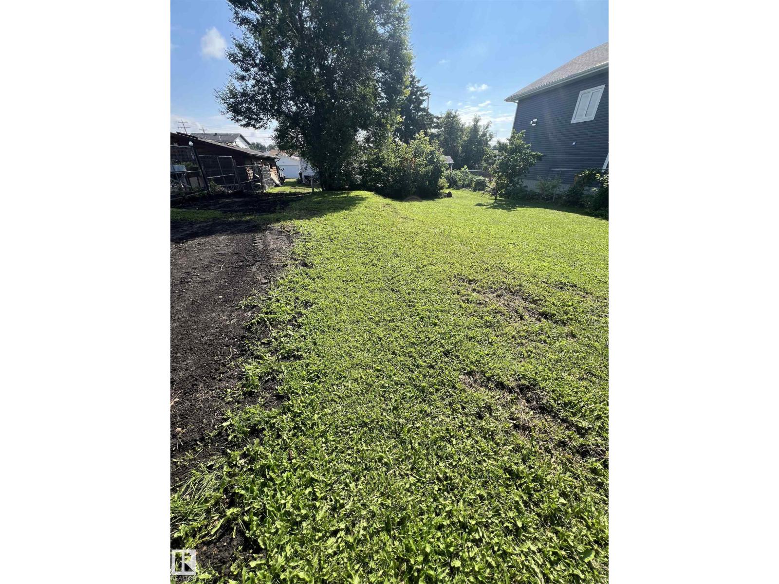 5405 47 Street - Photo 14
