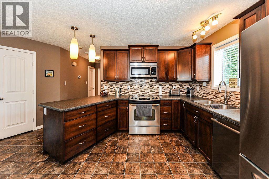 5113 52 Street - Image 7