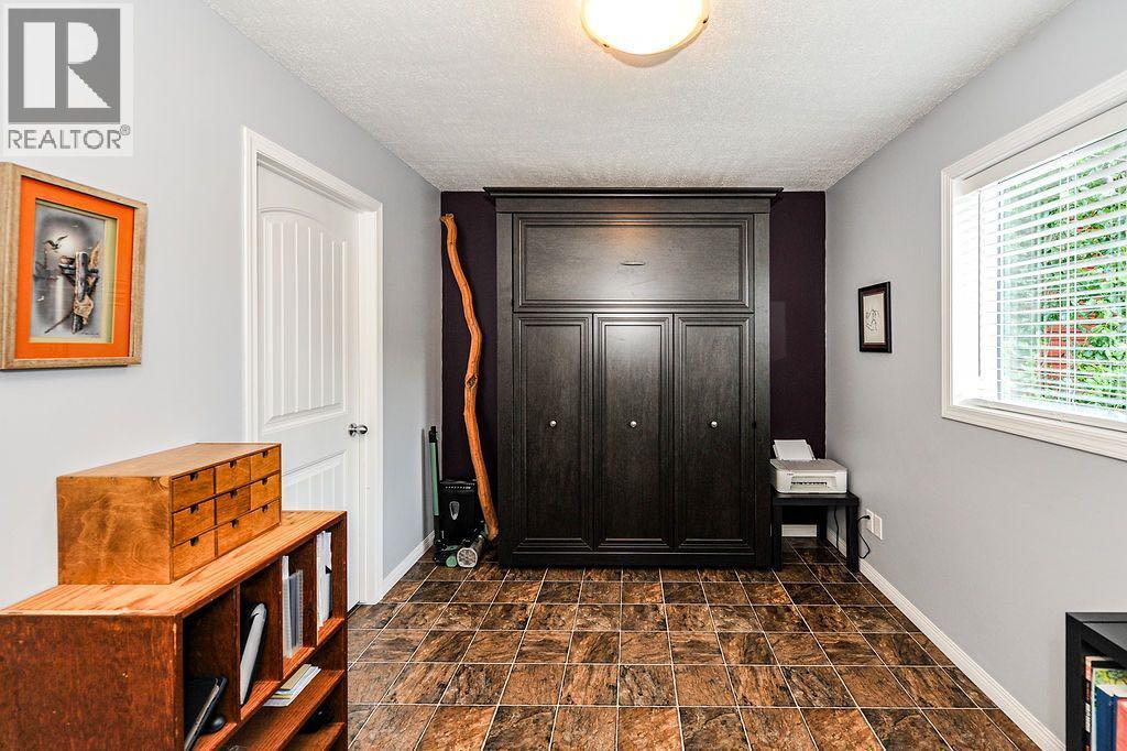 5113 52 Street - Image 17