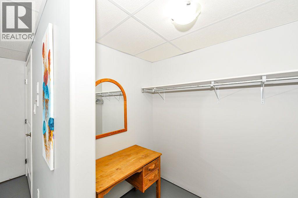 5113 52 Street - Image 31