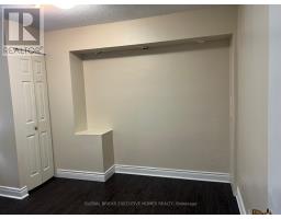35 Luverne Avenue, Toronto, ON M3H1R7 Photo 21