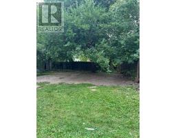 35 Luverne Avenue, Toronto, ON M3H1R7 Photo 23
