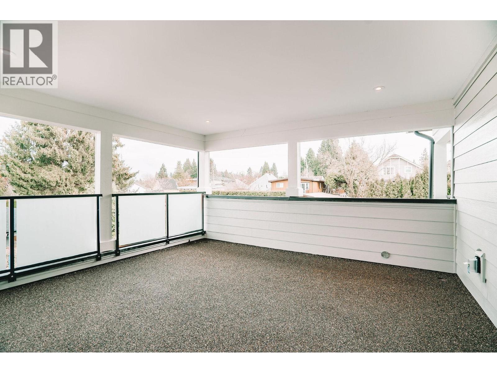 306 EIGHTH AVENUE, New Westminster