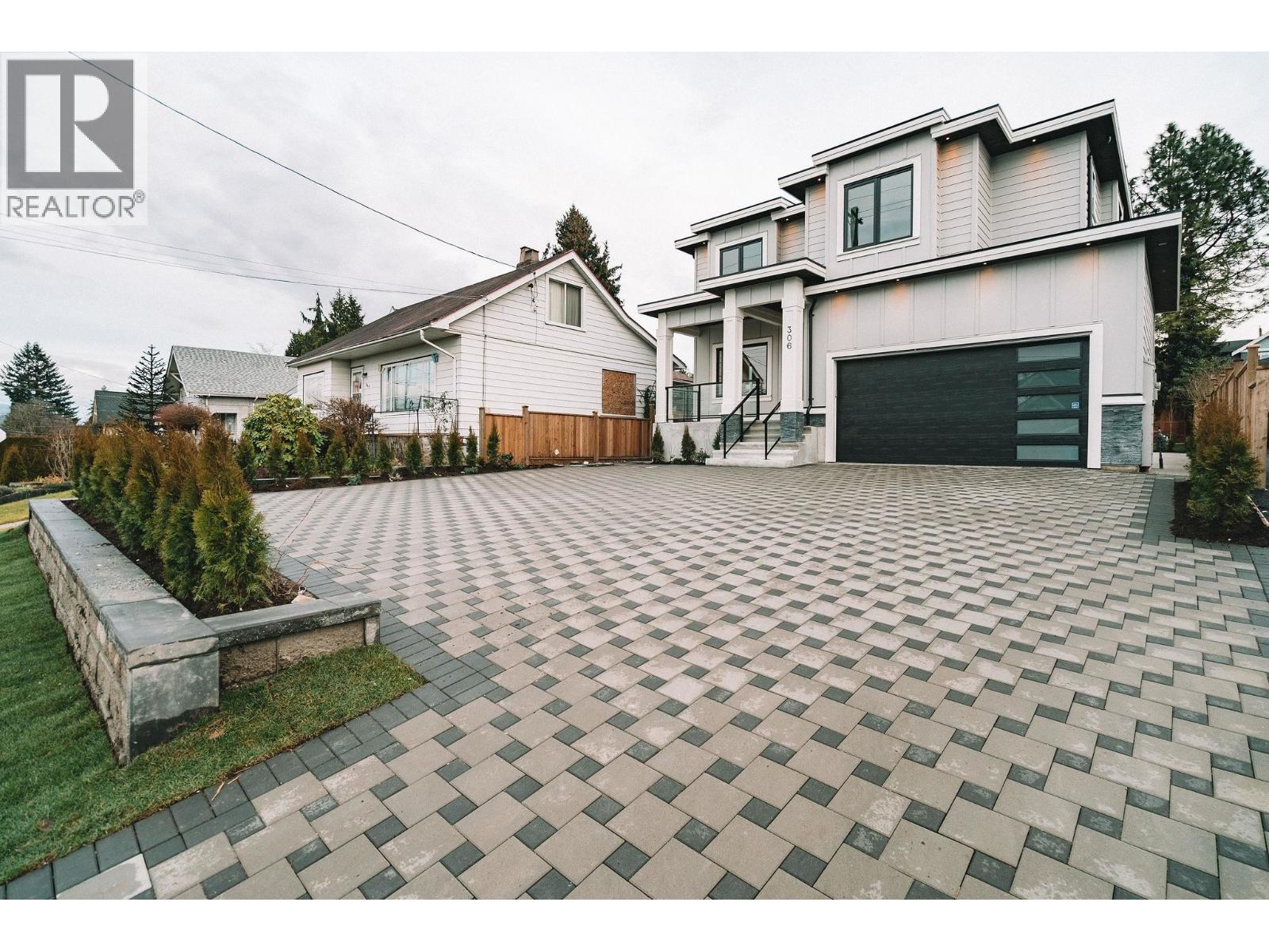306 EIGHTH AVENUE, New Westminster
