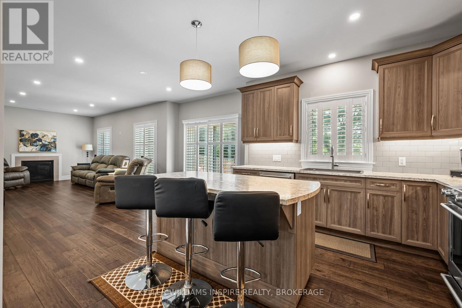 266 PAULINE TOM AVENUE - Image 13