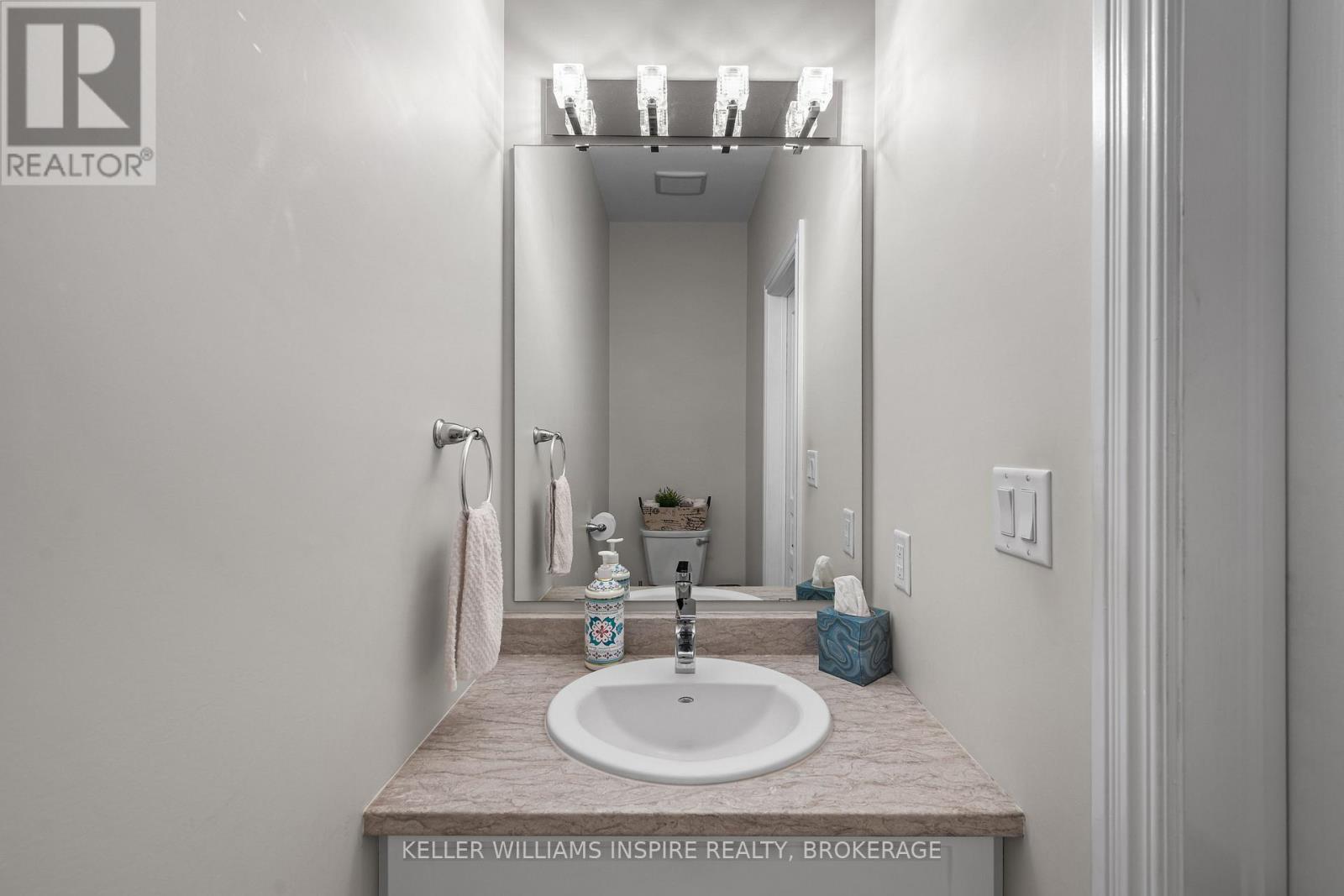 266 PAULINE TOM AVENUE - 17