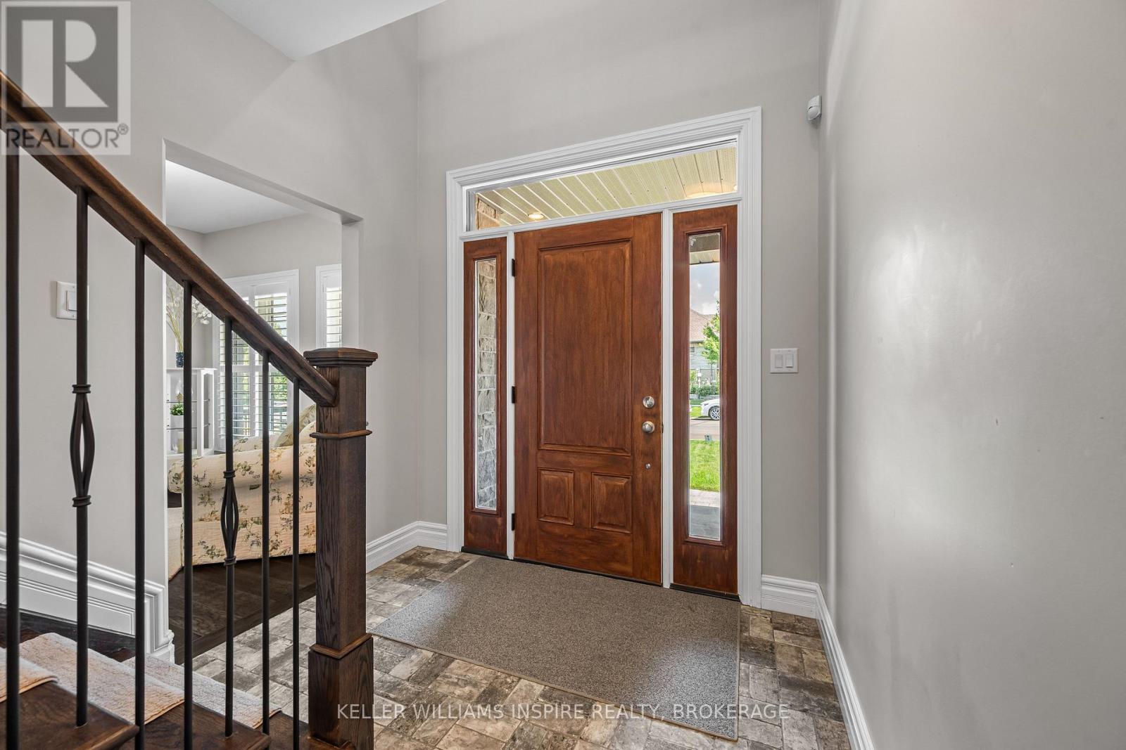 266 PAULINE TOM AVENUE - 4
