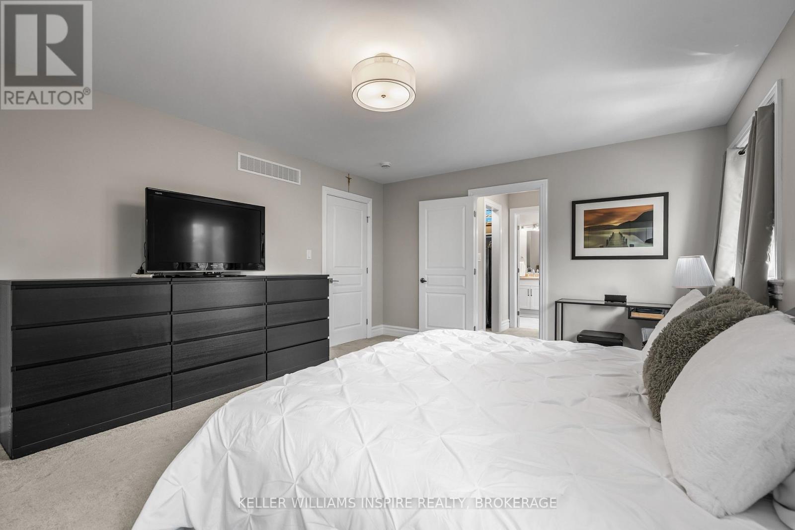 266 PAULINE TOM AVENUE - Image 29