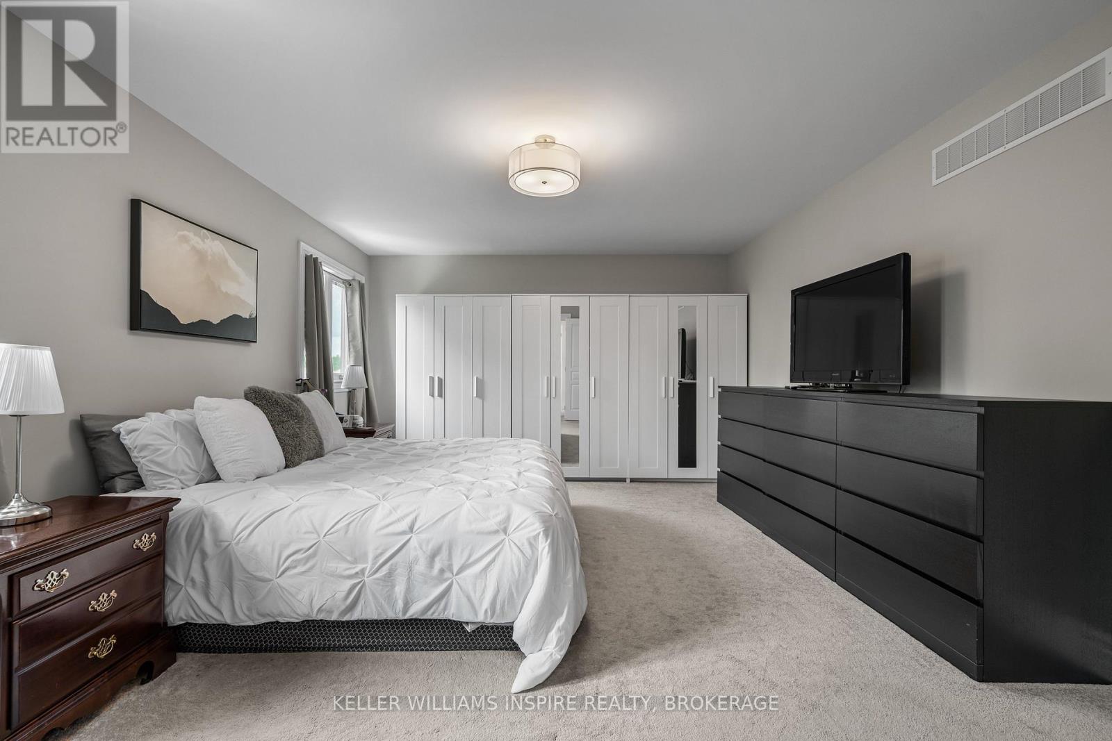 266 PAULINE TOM AVENUE - Image 30