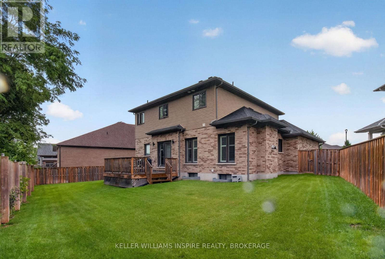 266 PAULINE TOM AVENUE - 41