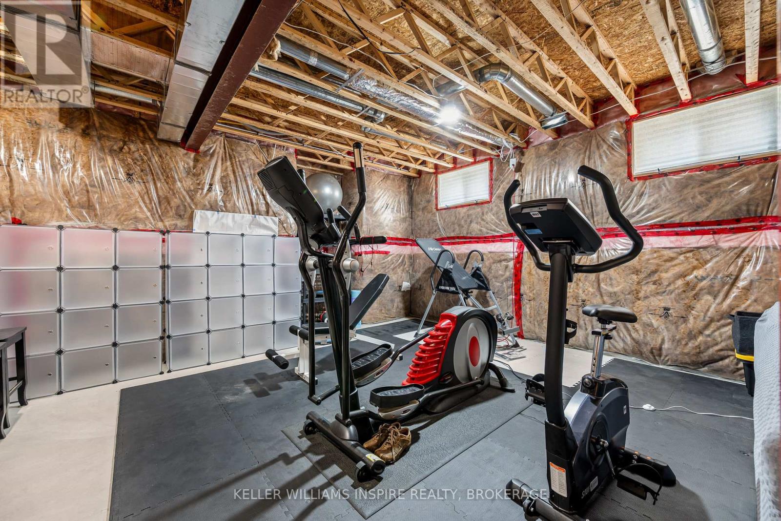 266 PAULINE TOM AVENUE - Image 45