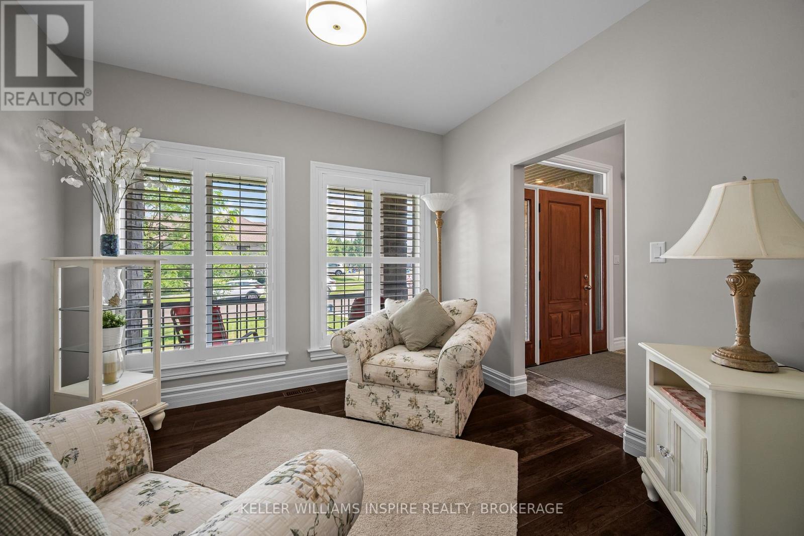 266 PAULINE TOM AVENUE - Image 6