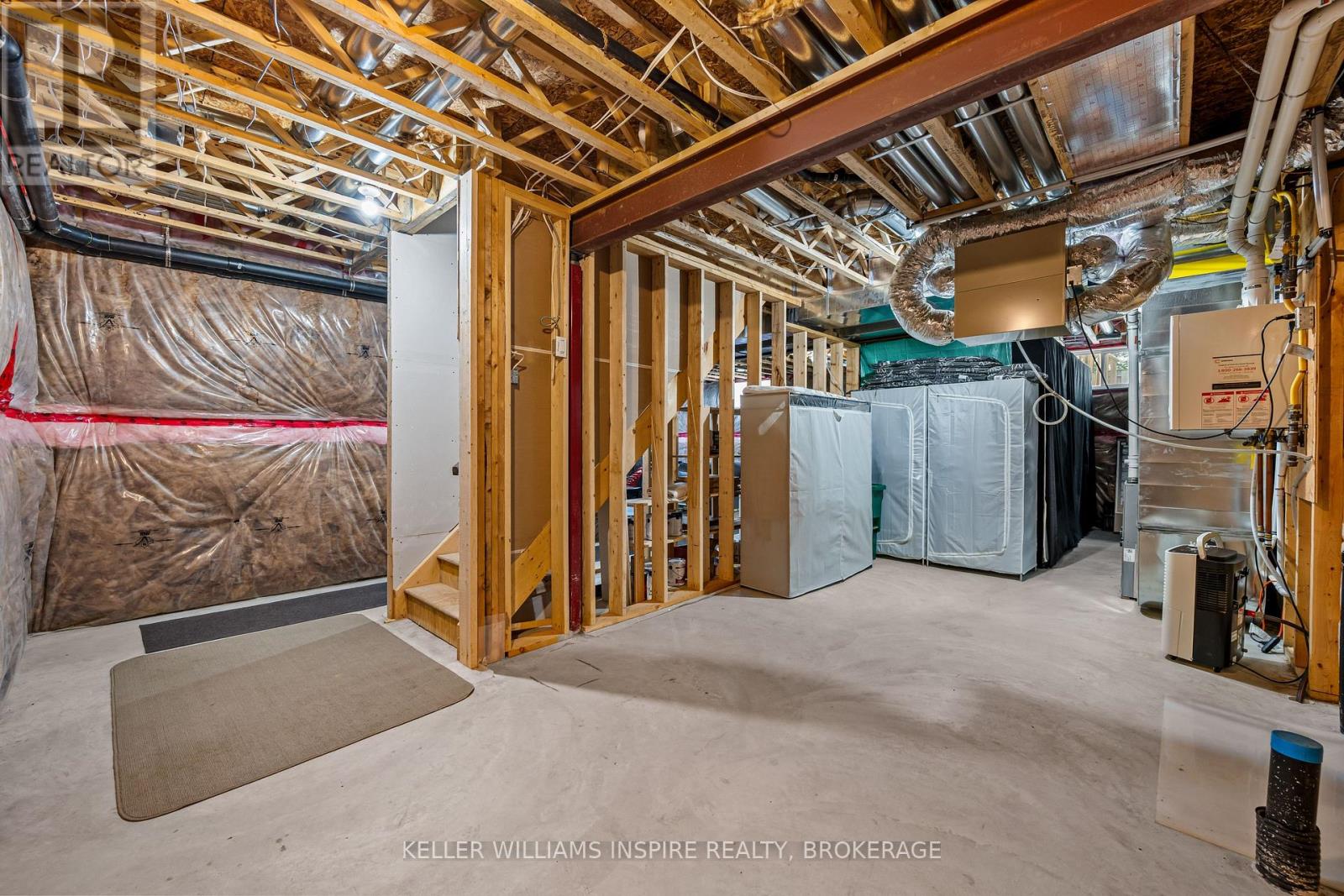 266 PAULINE TOM AVENUE - Image 43