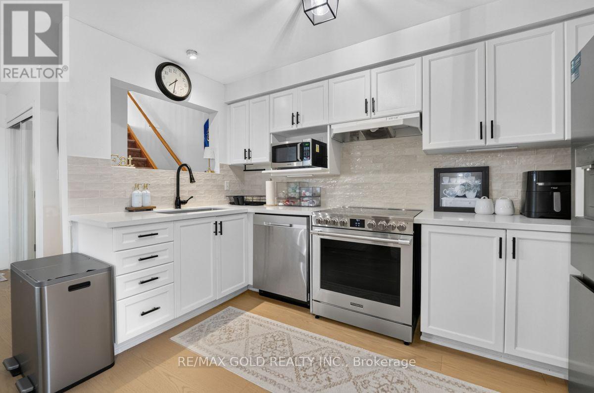 1110 DAVIS LANE - 13
