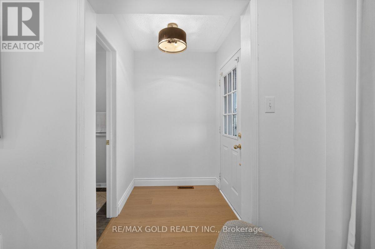 1110 DAVIS LANE - 4